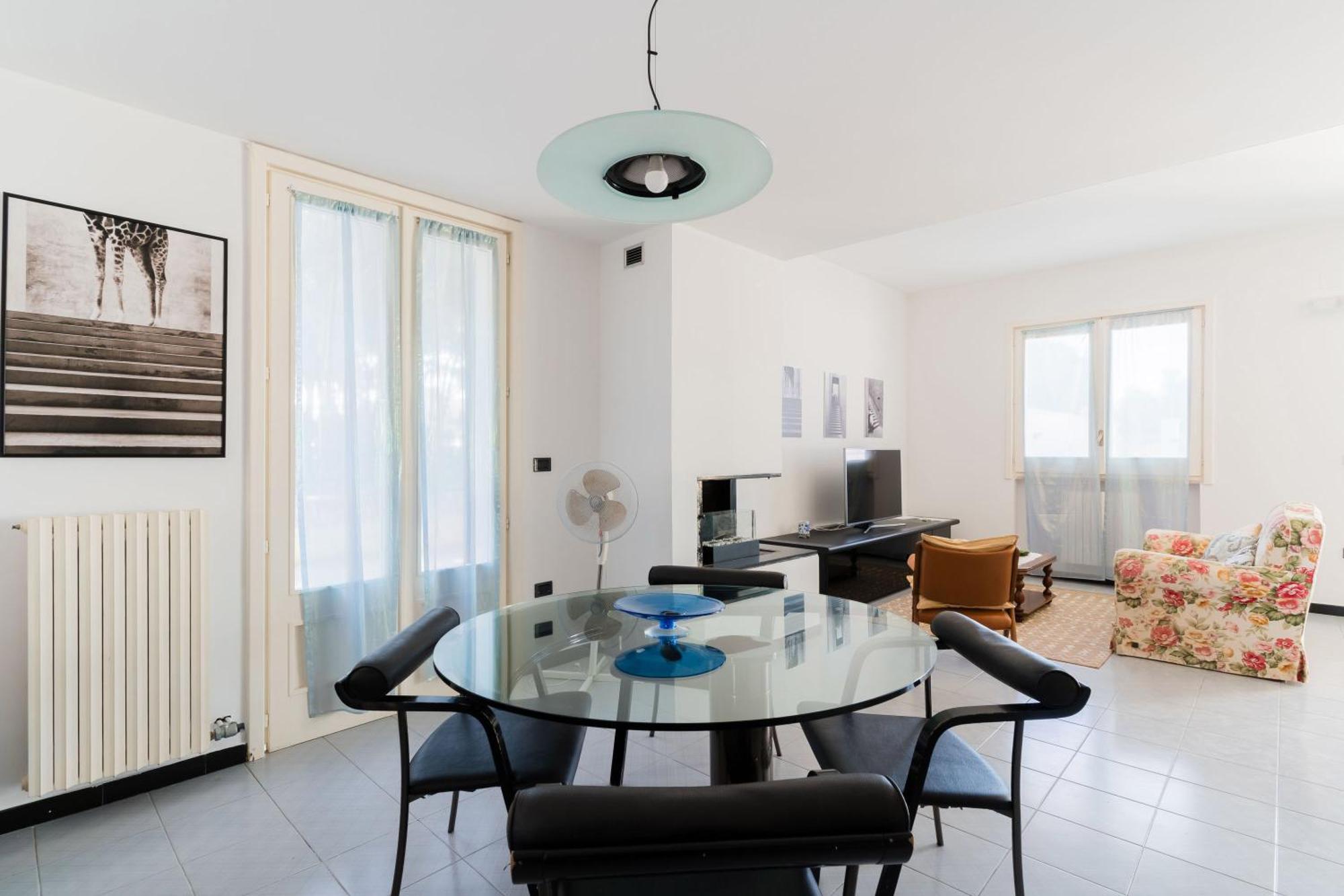 Intera Casa Ad Uso Esclusivo Con 3 Camere 2 Bagni Giardino Wifi Parcheggio Lavatrice Microonde Barbecue Macchina Caffe Tuglie Exterior foto